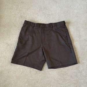 Roundtree & Yorke Brown Shorts